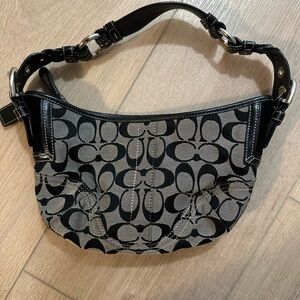 Coach Y2K Genuine Vintage Black and Gray Women's Hobo shoulder Bag Purse